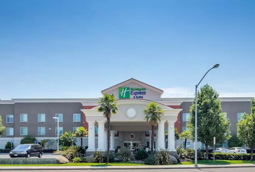 Holiday Inn Express Hotel & Suites Modesto Salida, An Ihg