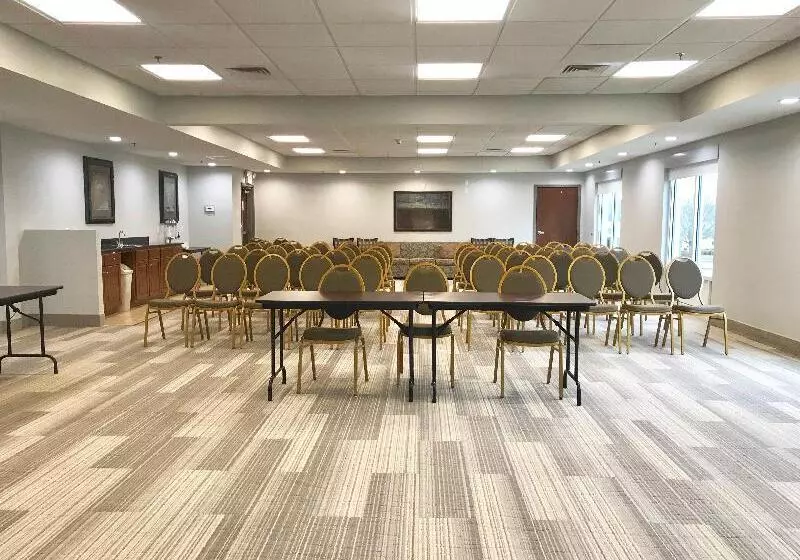 Holiday Inn Express Hotel & Suites Somerset Central, An Ihg