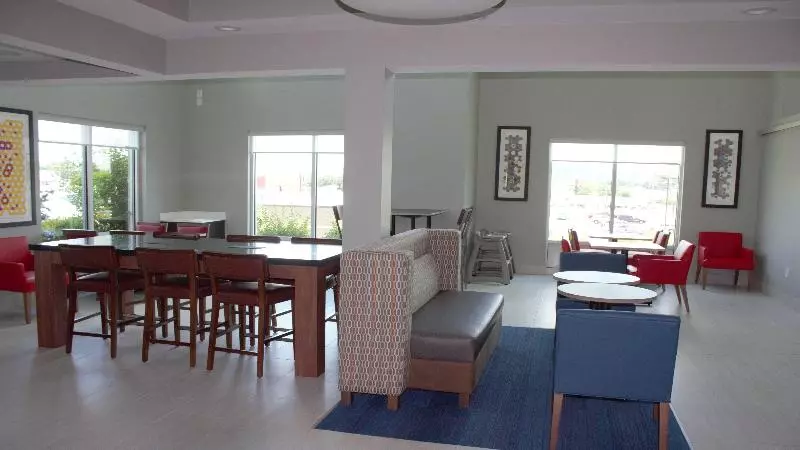 Holiday Inn Express Hotel & Suites Somerset Central, An Ihg