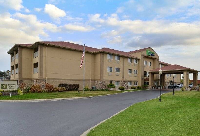 Holiday Inn Express Hotel & Suites Saint Joseph, An Ihg