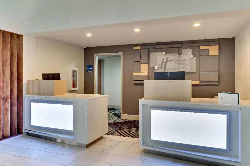 Отель Holiday Inn Express & Suites Bad Axe, An Ihg