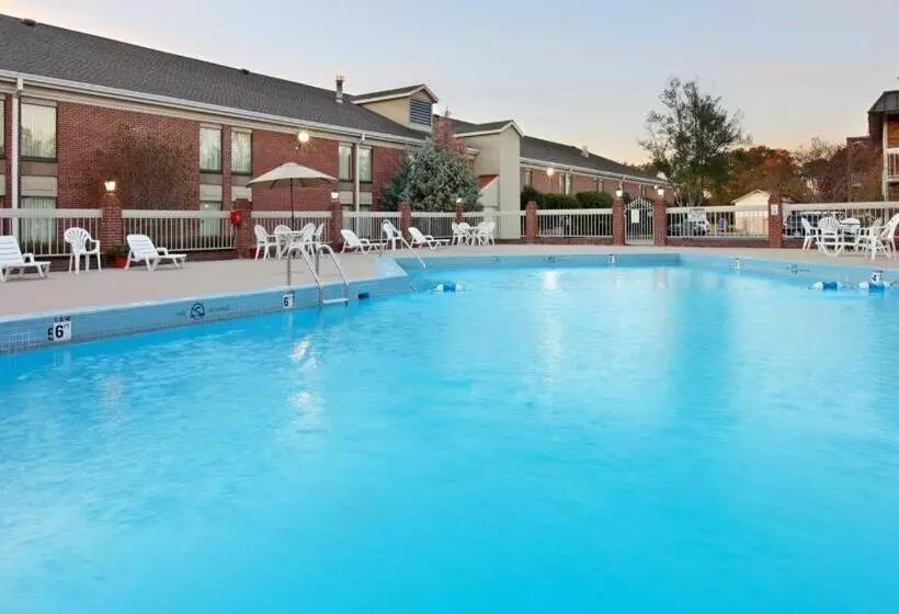 Holiday Inn Express Hotel & Suites Corinth By Ihg