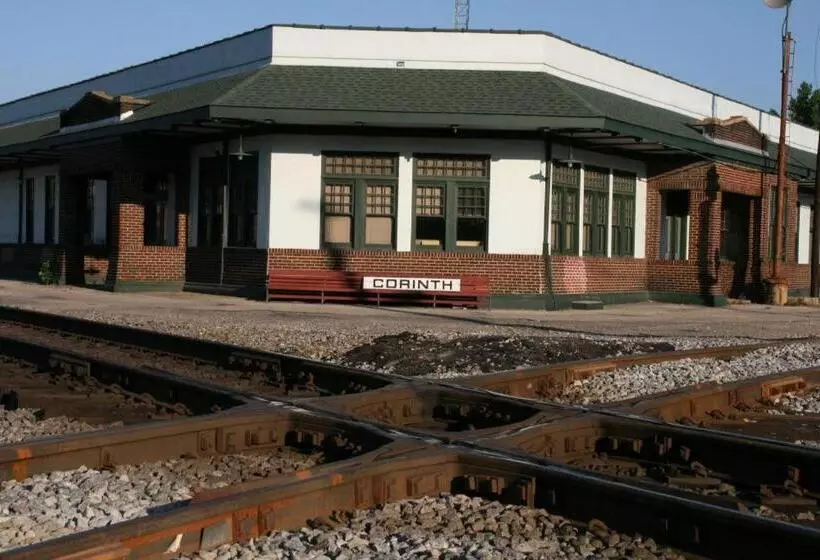 Holiday Inn Express Hotel & Suites Corinth By Ihg