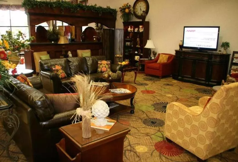 Holiday Inn Express Hotel & Suites Corinth By Ihg