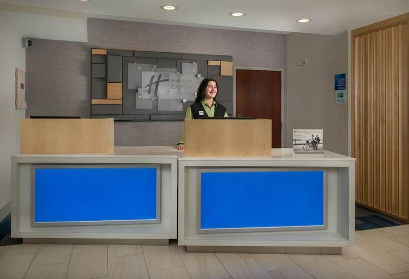فندق Holiday Inn Express Lawrence, An Ihg