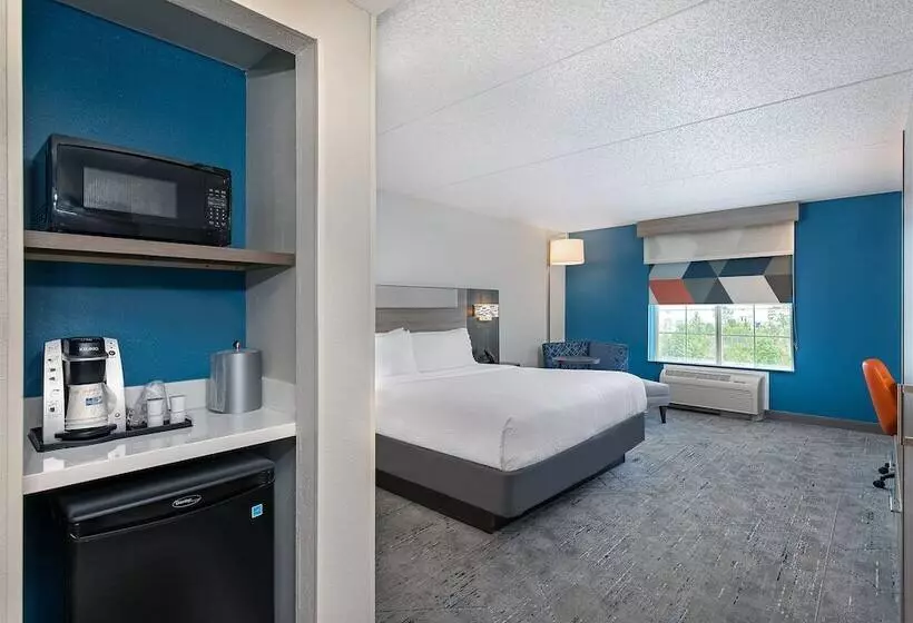 Hotel Holiday Inn Express & Suites Columbus At Northlake, An Ihg