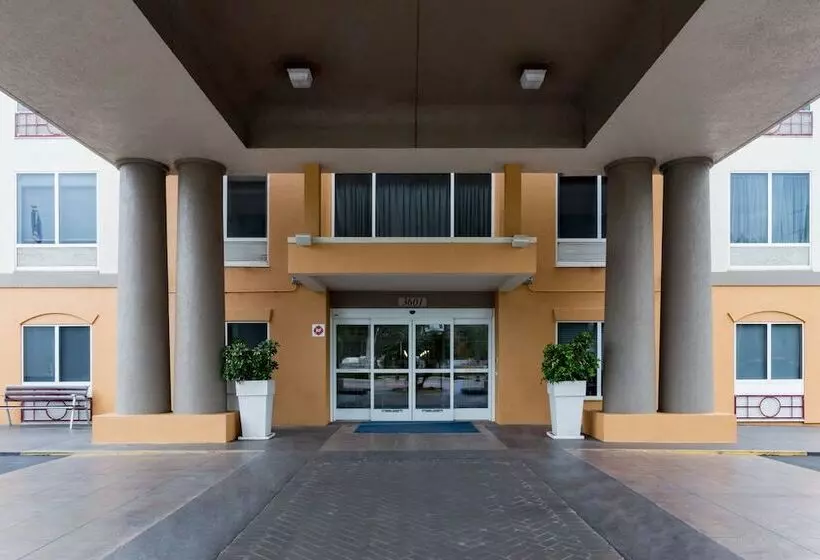 Szálloda Holiday Inn Express & Suites Tavares, An Ihg