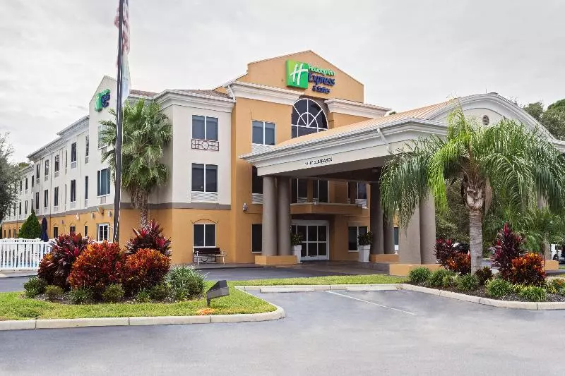 Szálloda Holiday Inn Express & Suites Tavares, An Ihg