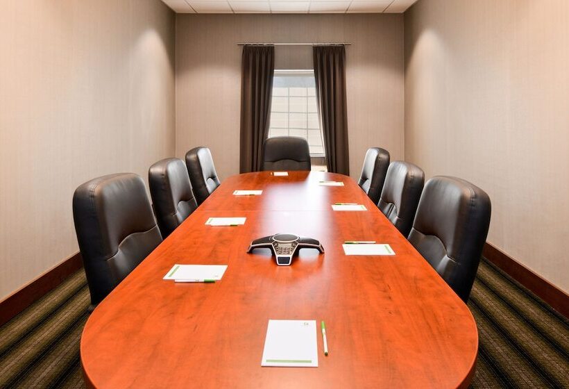 호텔 Holiday Inn Poplar Bluff, An Ihg