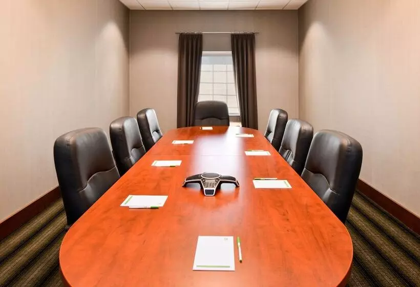 호텔 Holiday Inn Poplar Bluff, An Ihg