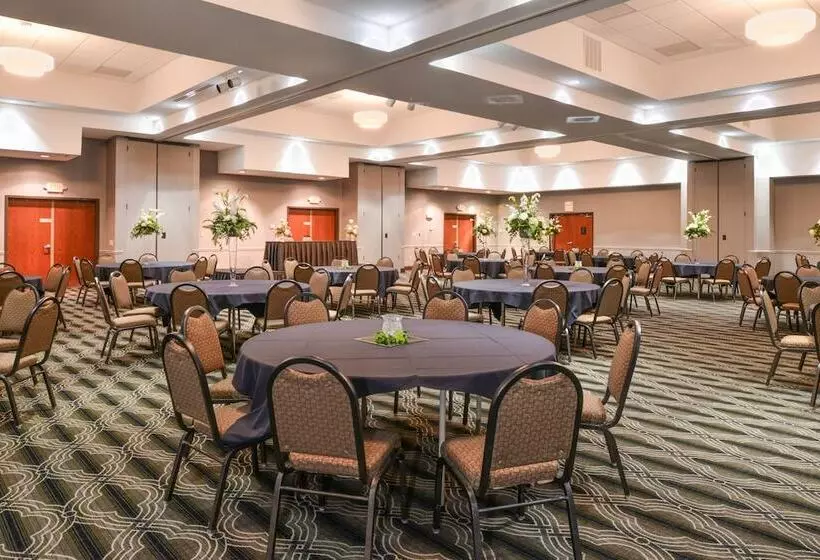 호텔 Holiday Inn Poplar Bluff, An Ihg