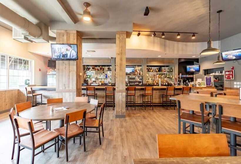 호텔 Holiday Inn Poplar Bluff, An Ihg