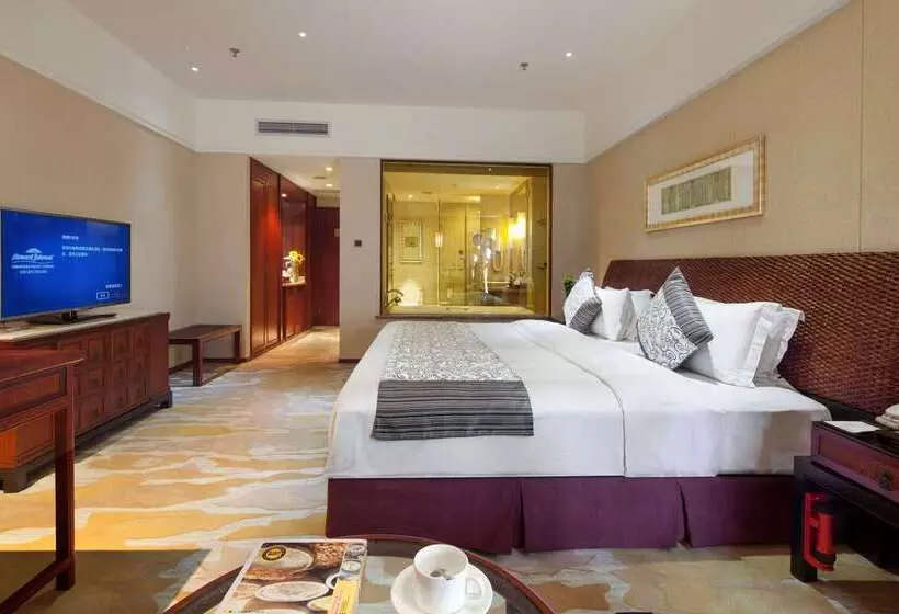 Отель Howard Johnson Conference Resort Chengdu