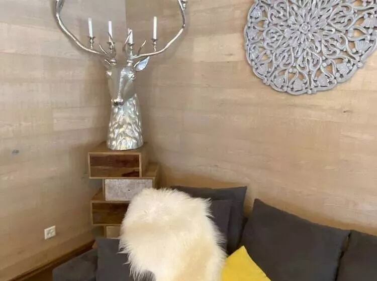 Отель Lodge Inn