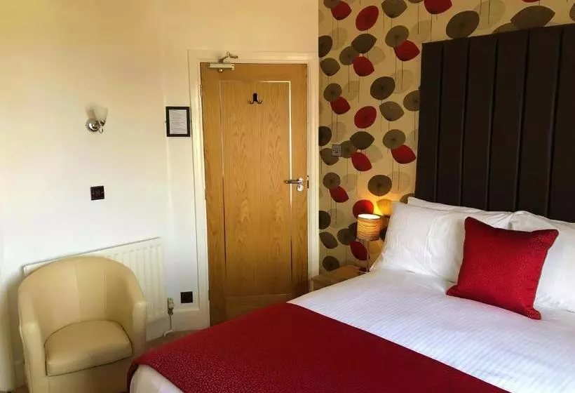 Отель Marine Court Adults Only