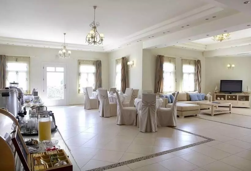 فندق Mediterranean