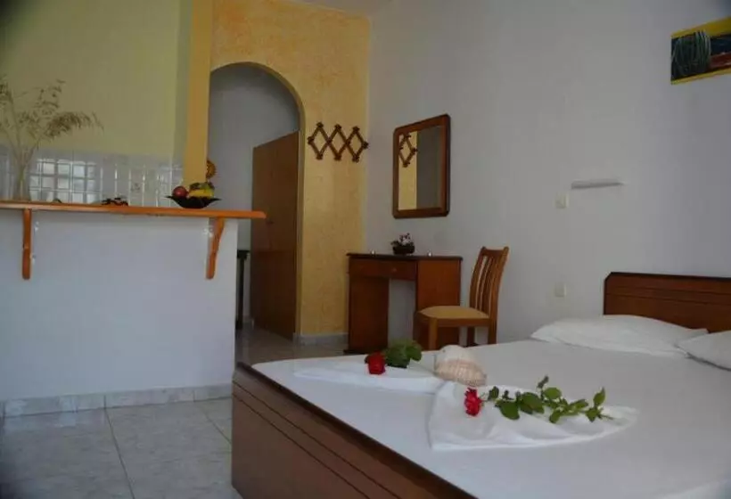 호텔 Poseidon Studios