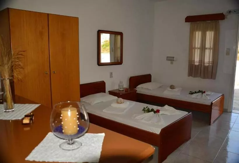 호텔 Poseidon Studios