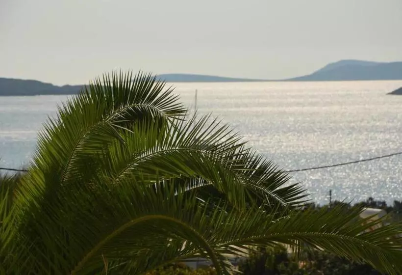 호텔 Poseidon Studios