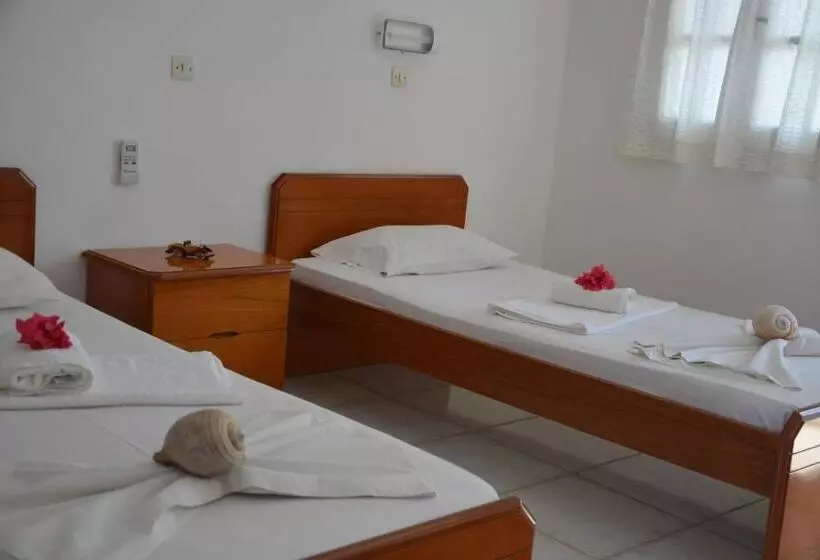 호텔 Poseidon Studios