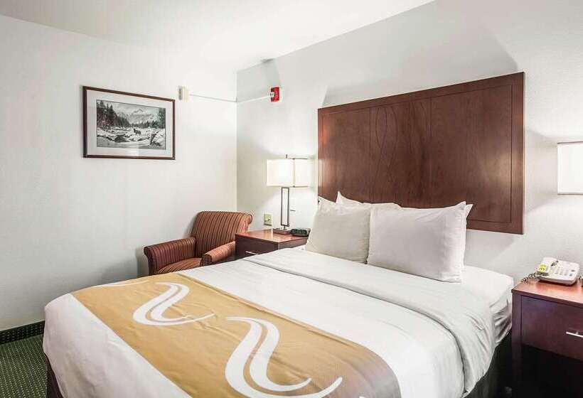 فندق Quality Inn Belgrade  Bozeman Yellowstone Airport