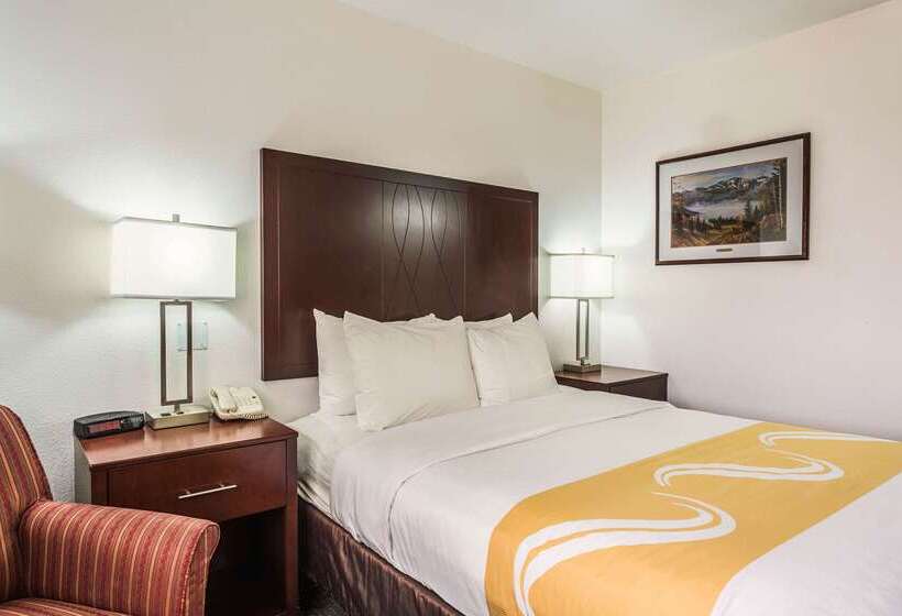 فندق Quality Inn Belgrade  Bozeman Yellowstone Airport