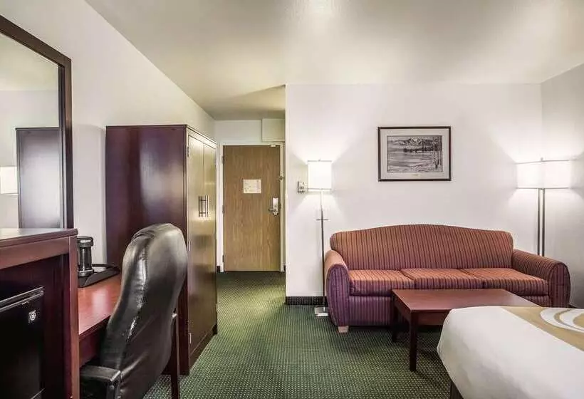 Отель Quality Inn Belgrade  Bozeman Yellowstone Airport