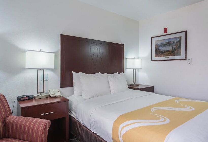 فندق Quality Inn Belgrade  Bozeman Yellowstone Airport