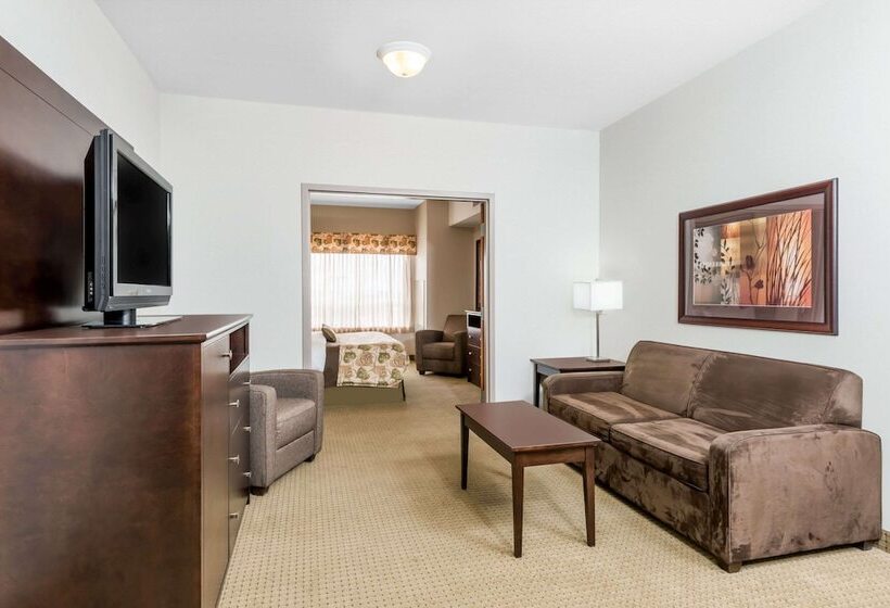 בית מלון כפרי Ramada By Wyndham Olds