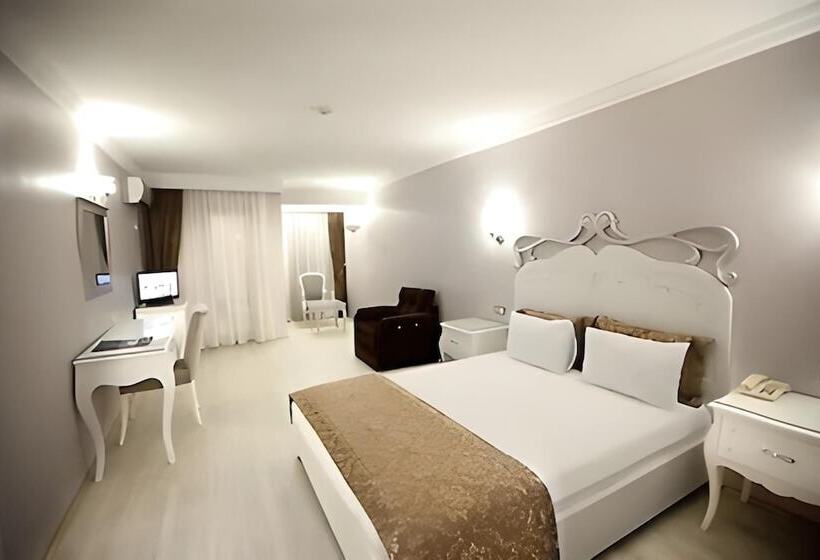 בית מלון כפרי Sentinus Beach