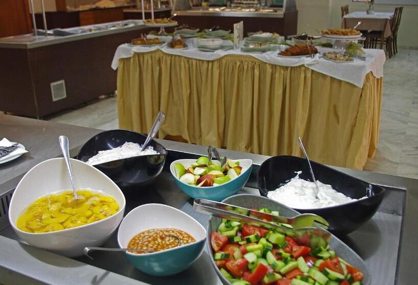 בית מלון כפרי Sun Beach