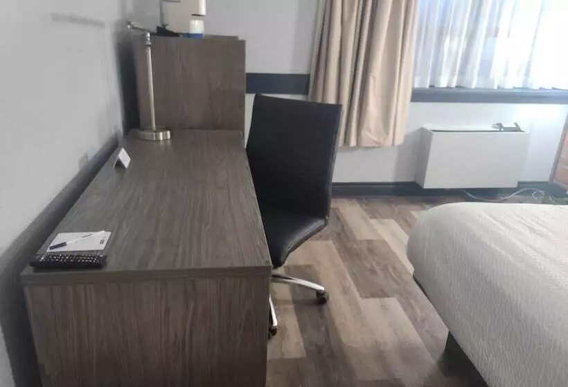 酒店 Travelodge By Wyndham Barrie