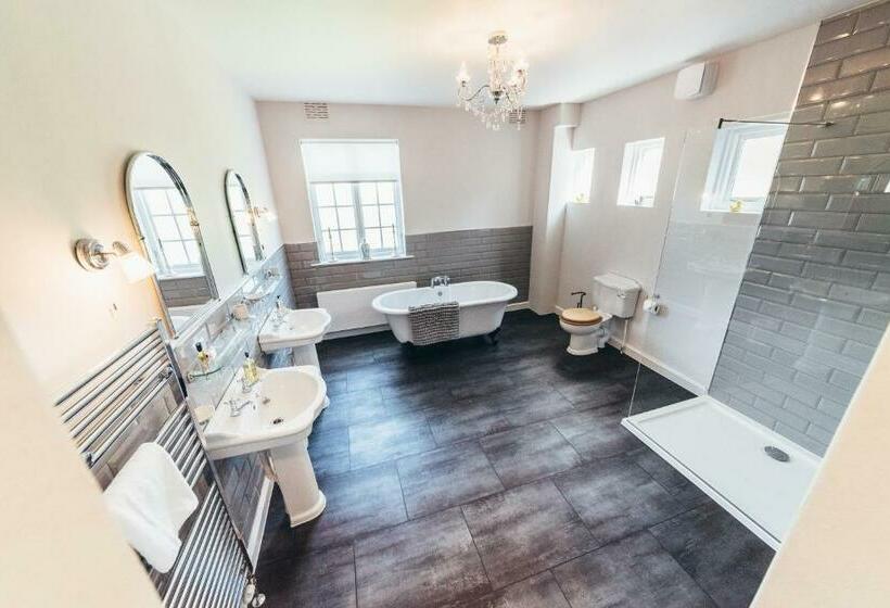 Birchover Bridgford Hall