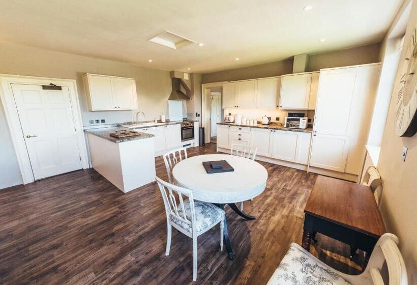 Birchover Bridgford Hall