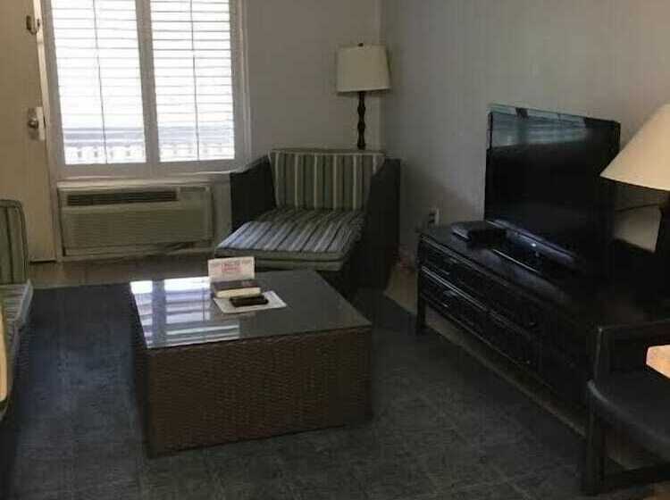 Lake Tiak O Khata Resort