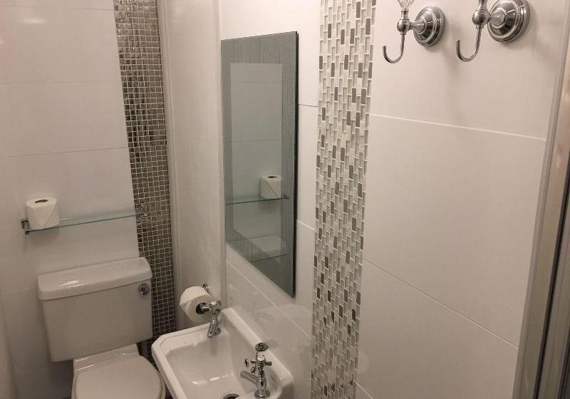 여관 Otto Craven & Spa