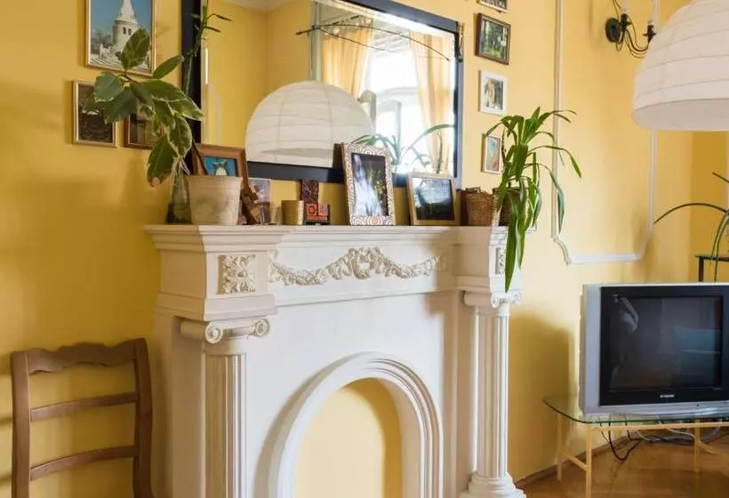 Gästgiveri Downtown Oasis Private Rooms