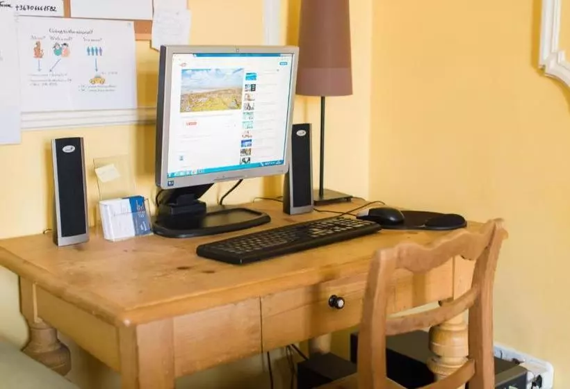 Gästgiveri Downtown Oasis Private Rooms