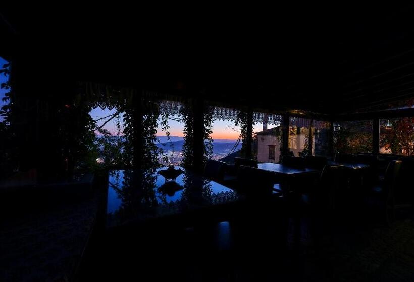 Отель Archontiko Melanthi