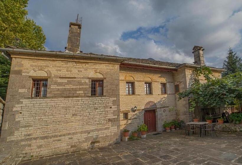 Hotel Astraka Guesthouse I