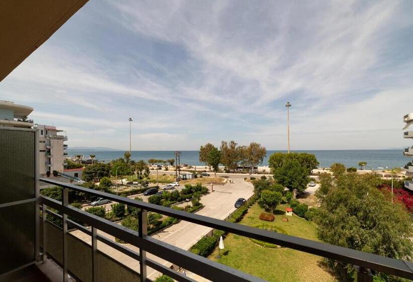 בית מלון כפרי Delfini