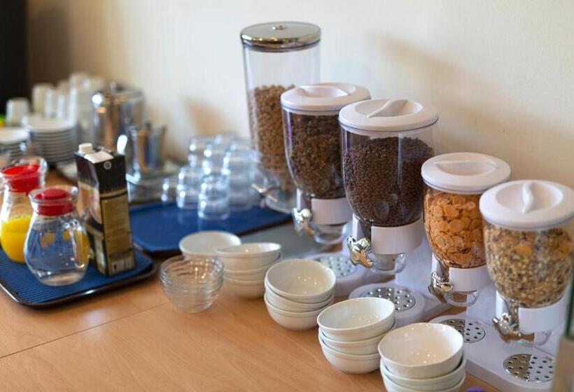 בית מלון כפרי Delfini