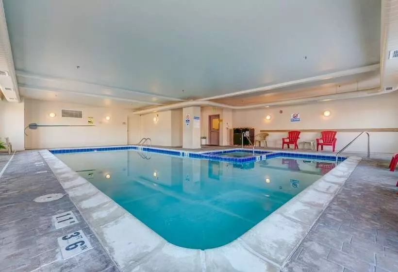 Отель Grand River