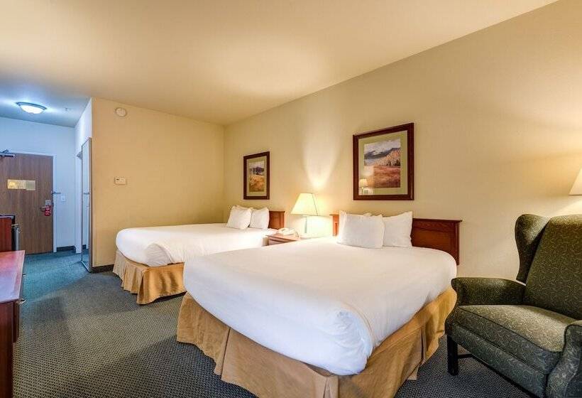 فندق Grand River