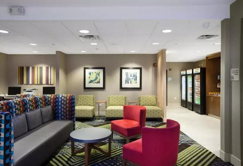 فندق Holiday Inn Express Hastings, An Ihg