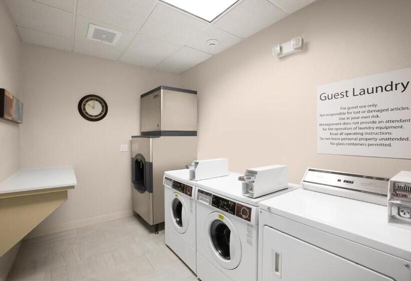 فندق Holiday Inn Express Hastings, An Ihg