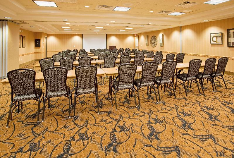 فندق Holiday Inn Express Hastings, An Ihg