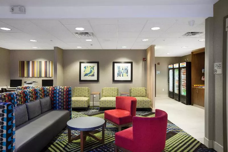 فندق Holiday Inn Express Hastings, An Ihg