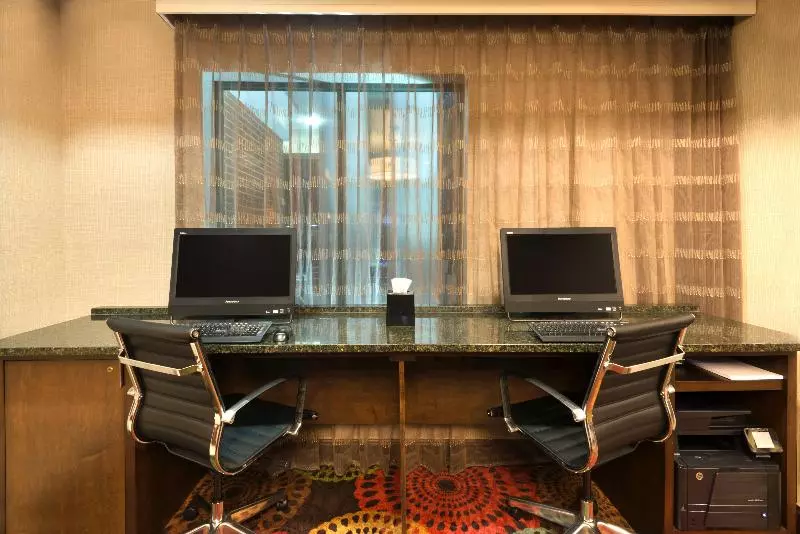 호텔 Holiday Inn Express Suites Little Rock West, An Ihg