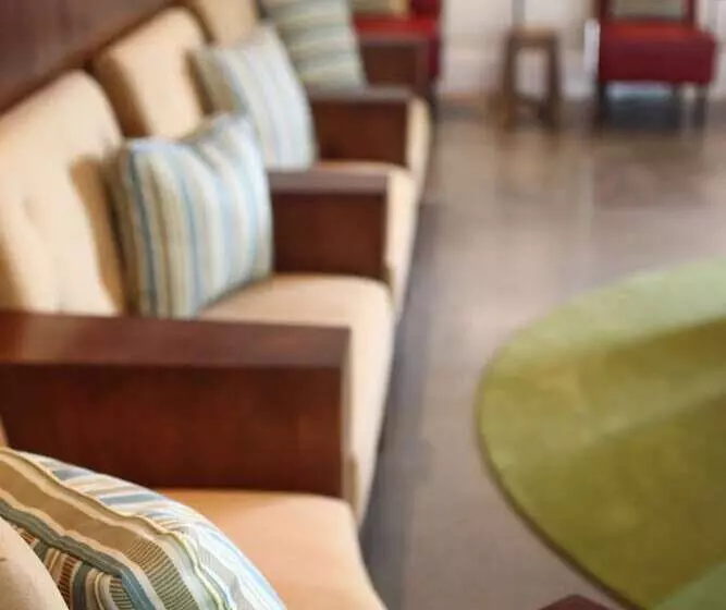 ホテル Indigo Athens University Area, An Ihg